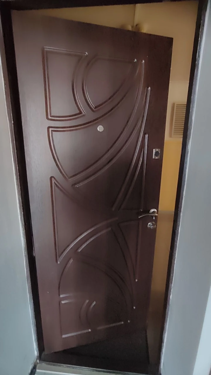 Продажа 2 кімнатної квартири.