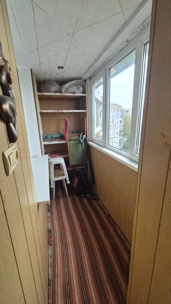 Продаж 2 к.кв. в центрі міста.