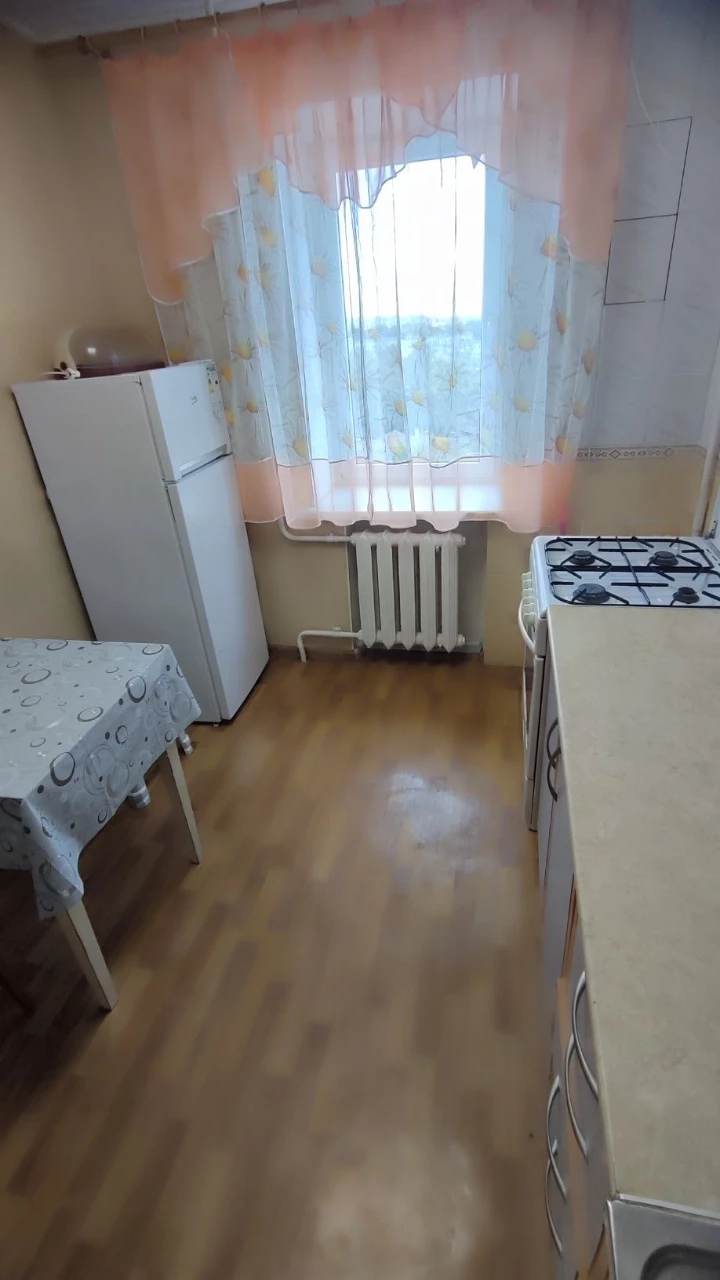 Продаж 2 к.кв. в центрі міста.