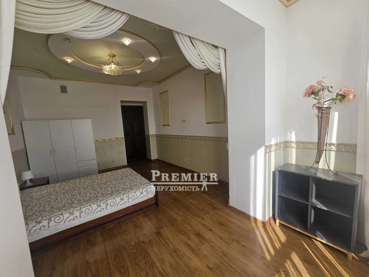 В продажу 3-кімнатна квартира