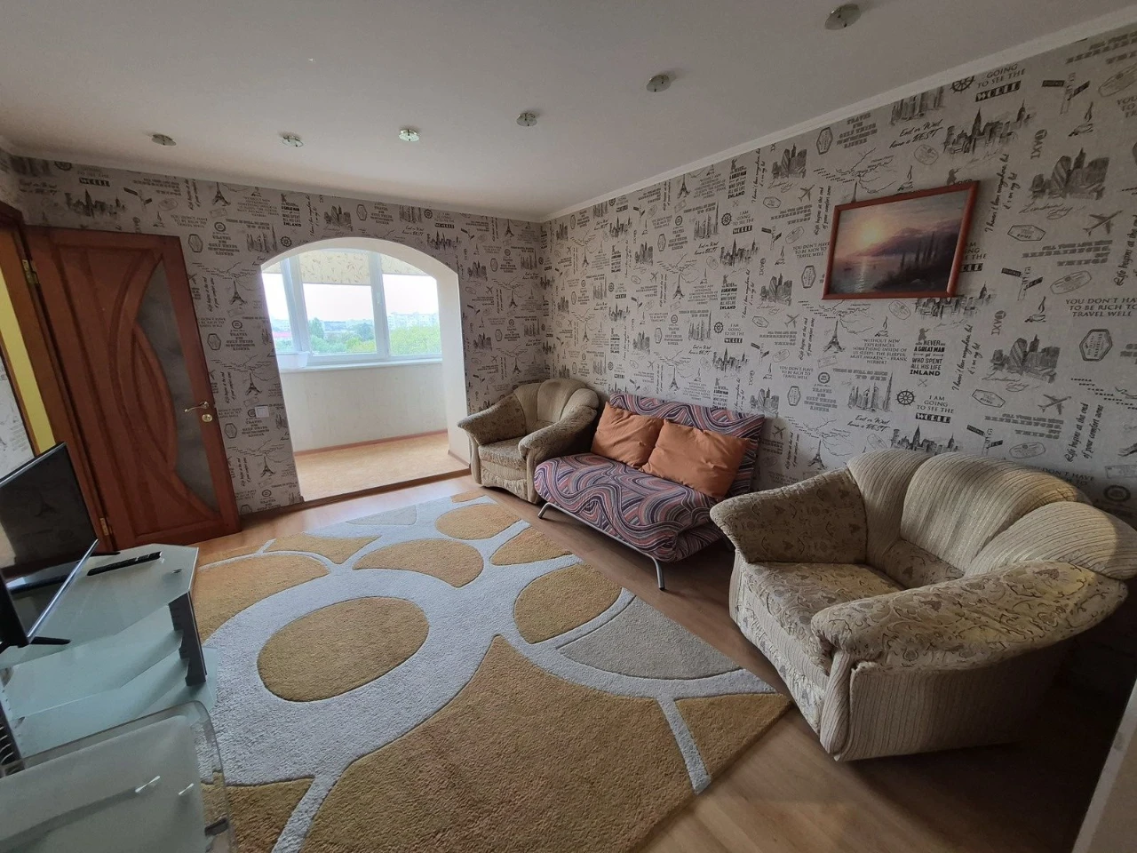 Продам 3к.квартиру улица Парковая море