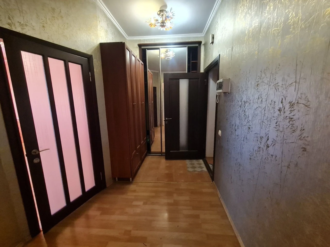Продам 3к.квартиру Парковая у моря