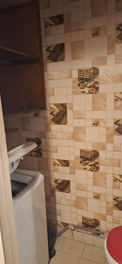 Продається 1-кімнатна квартира (18.5 м²)