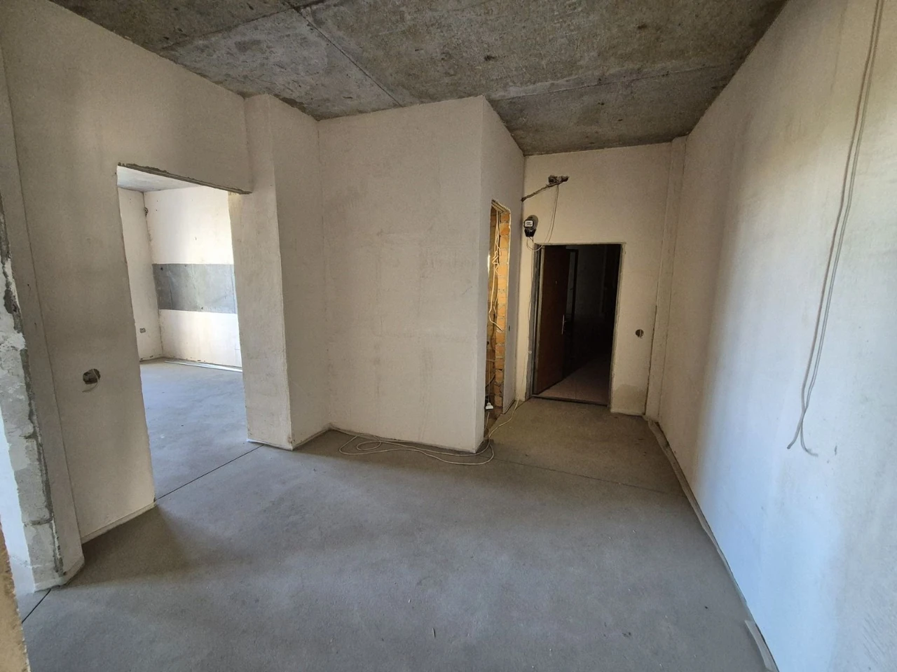 Велика 2-кімнатна квартира в Чорноморську — лише 481 $ за м²