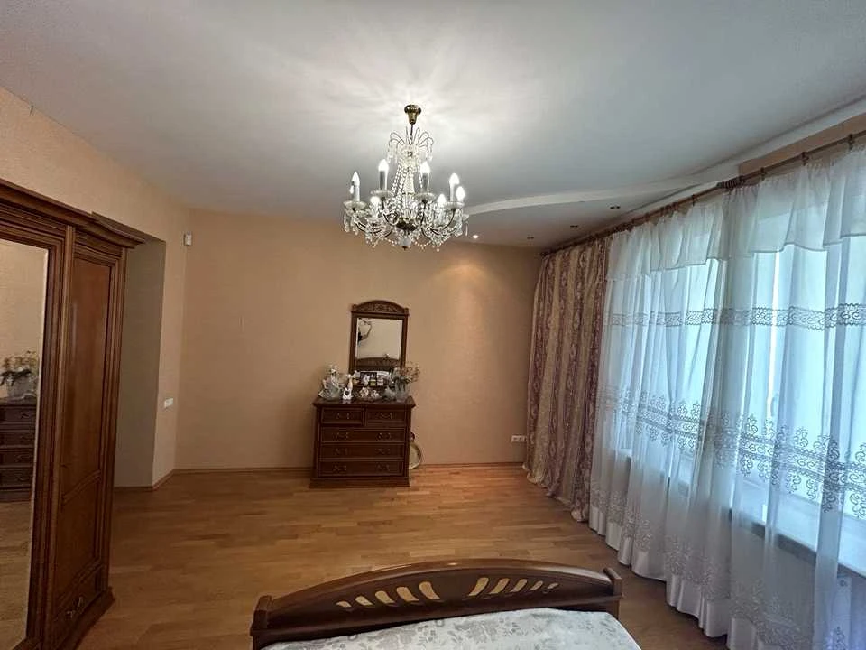 Квартира. Чорноморськ, Хантадзе вул.