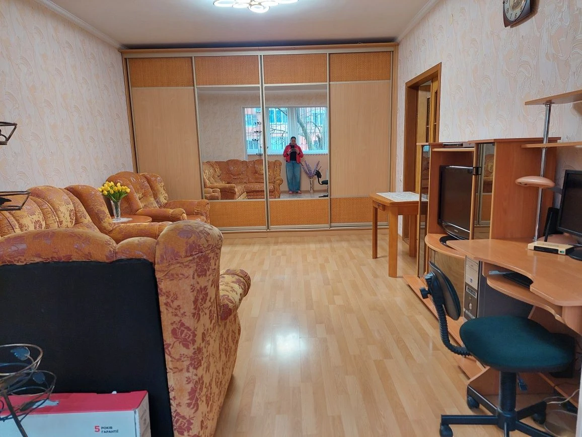 Продам квартиру 53 м.кв.