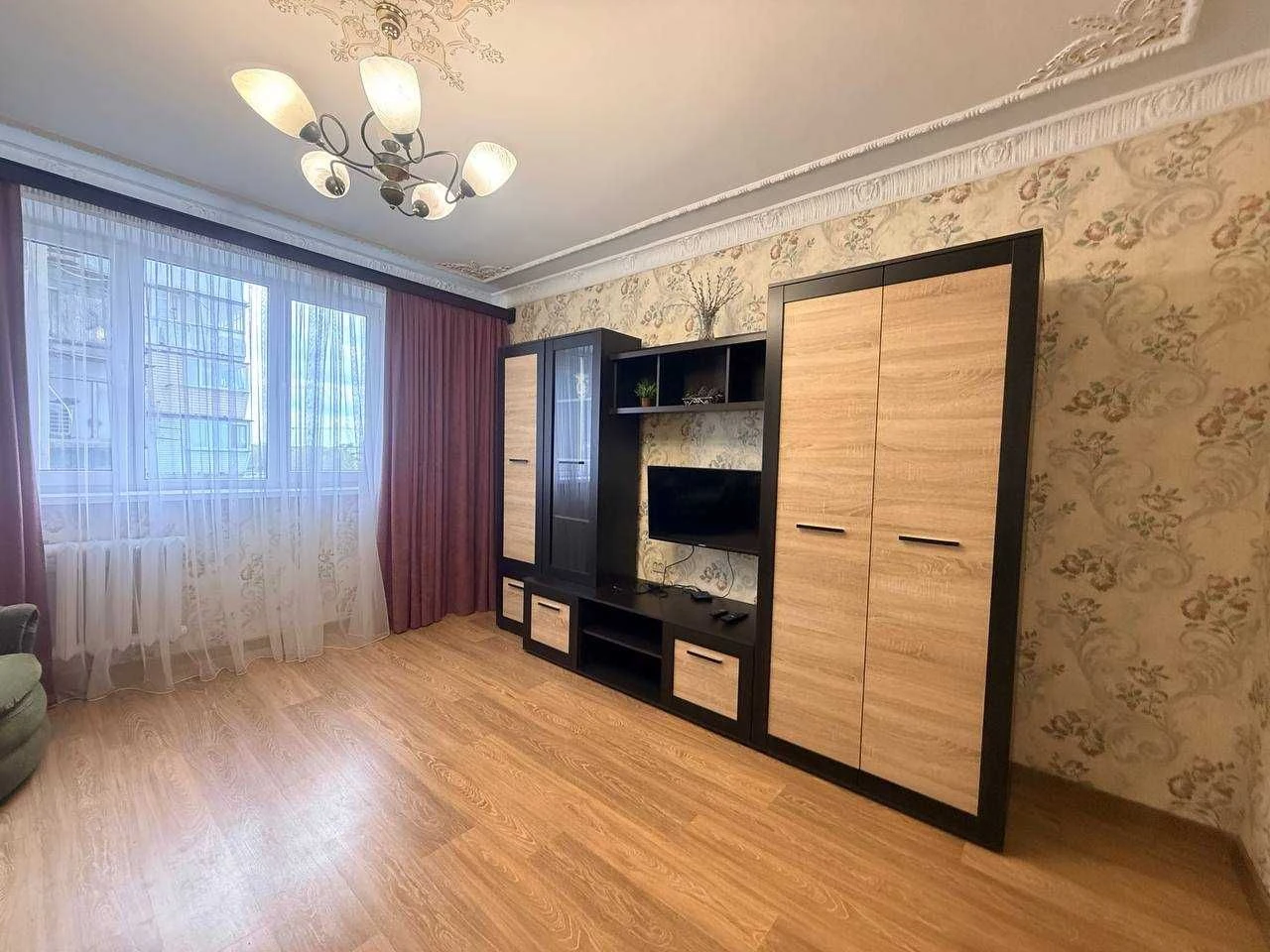 Продается 3-комнатная квартира у моря