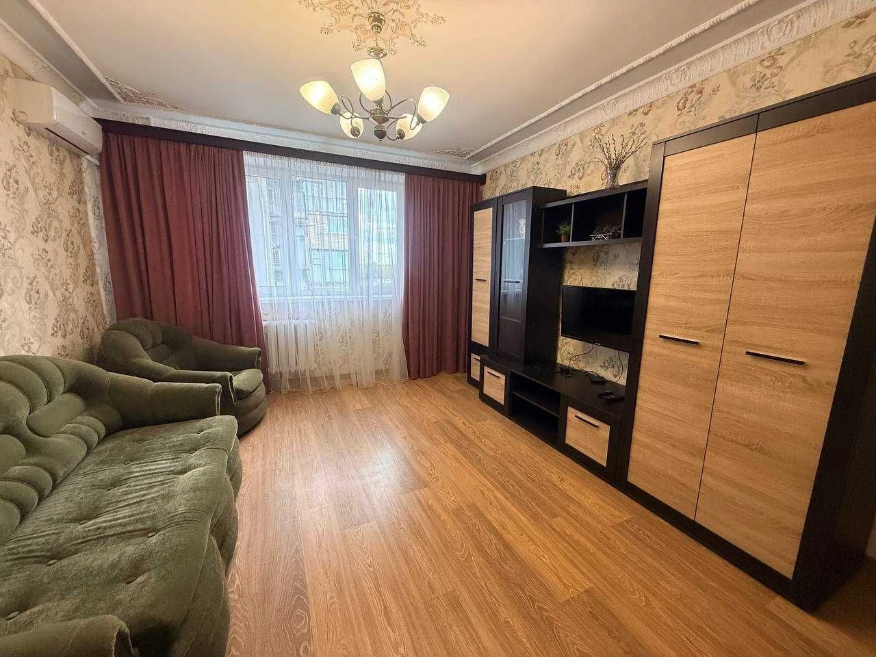 Продается 3-комнатная квартира у моря