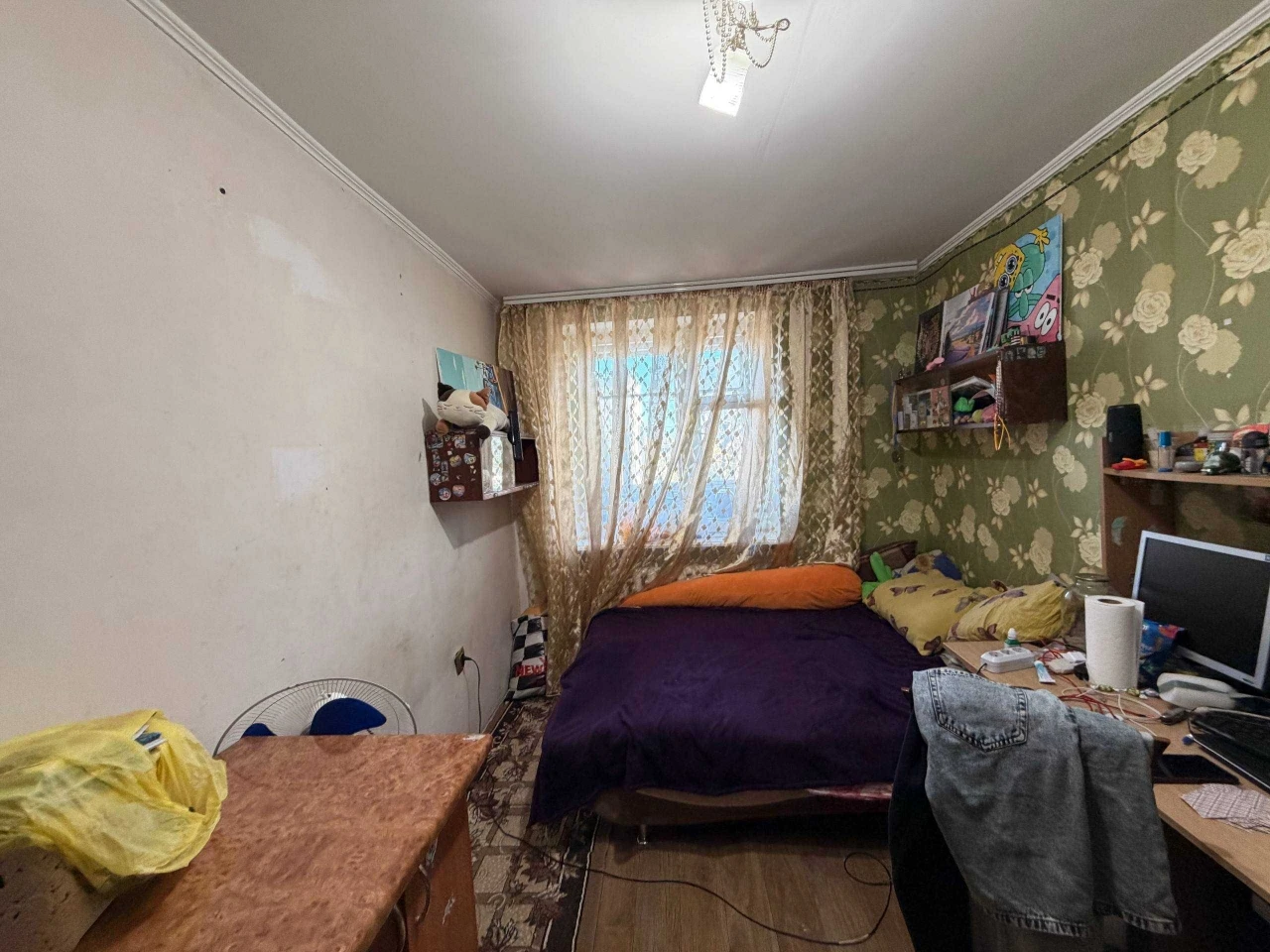 Продам 4-х кімнотну квартиру у м. Чороморск вул. Александрій