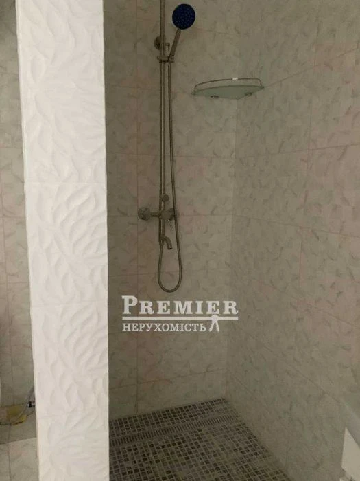 1-комн. квартира с ремонтом. Новый дом. р-н Лузановка.