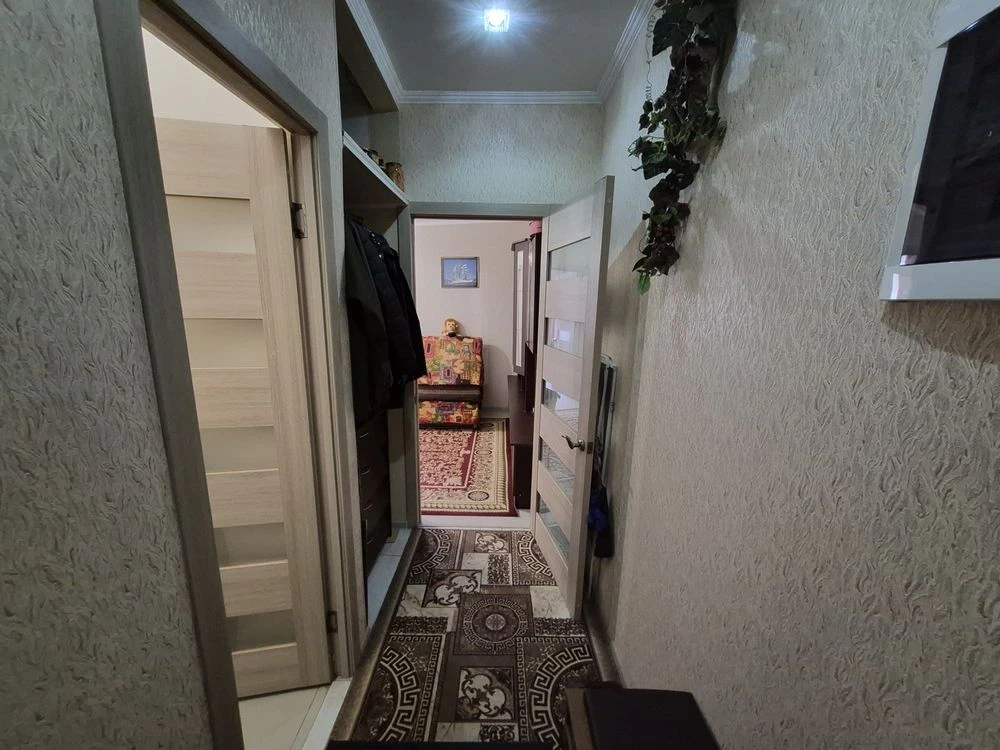 Продам 2кімнатну в центрі міста