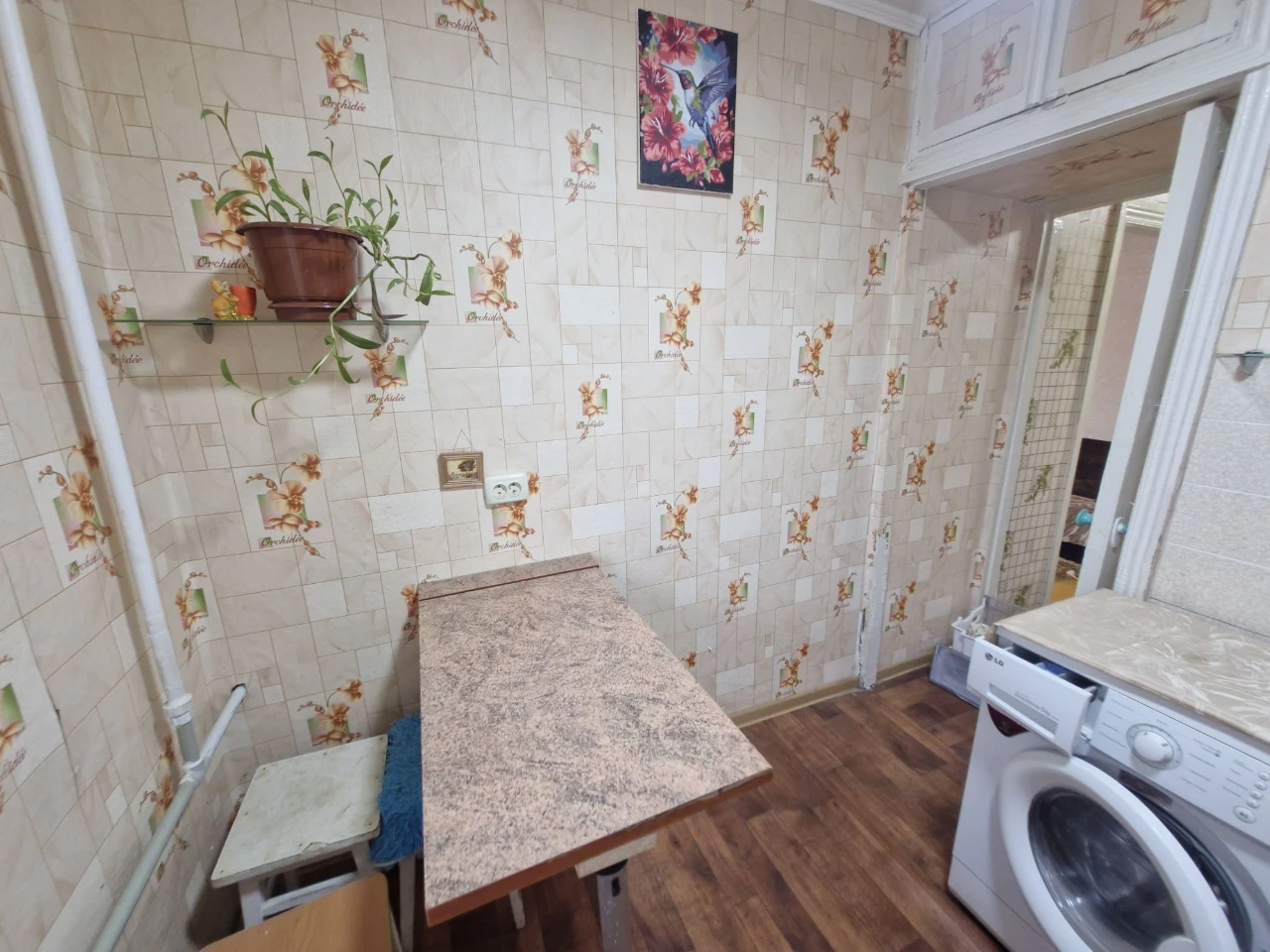 2-bedroom apartment