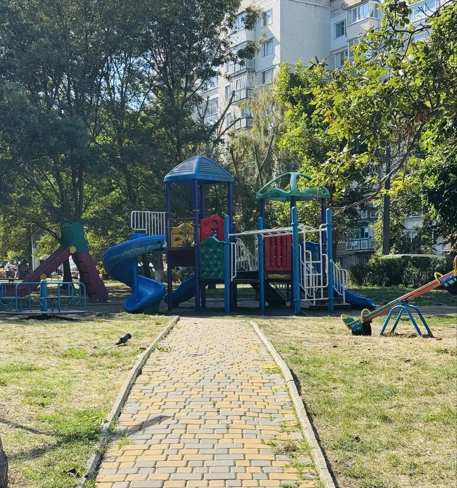 Ексклюзив! Продам 1-кімнатну гостинку, вул. Олександрійська,
