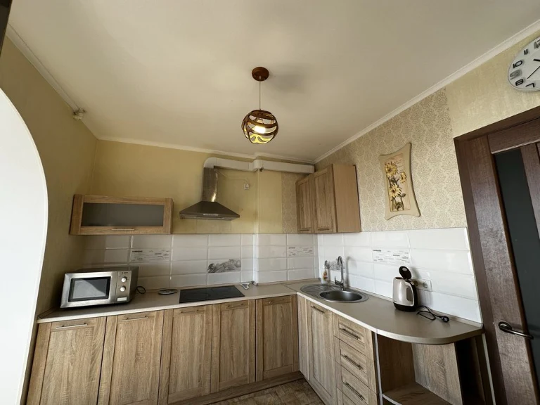 Продаж 1 кімнатної квартири з шикарним видом на море
