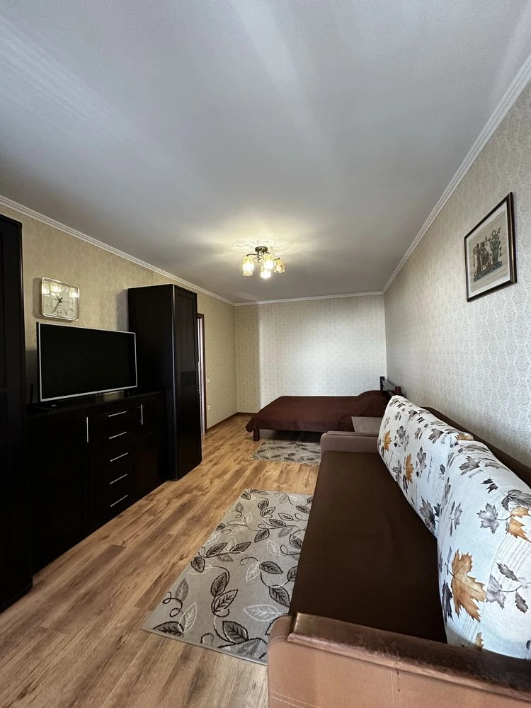 Продается 1-комнатная квартира с великолепным видом на море