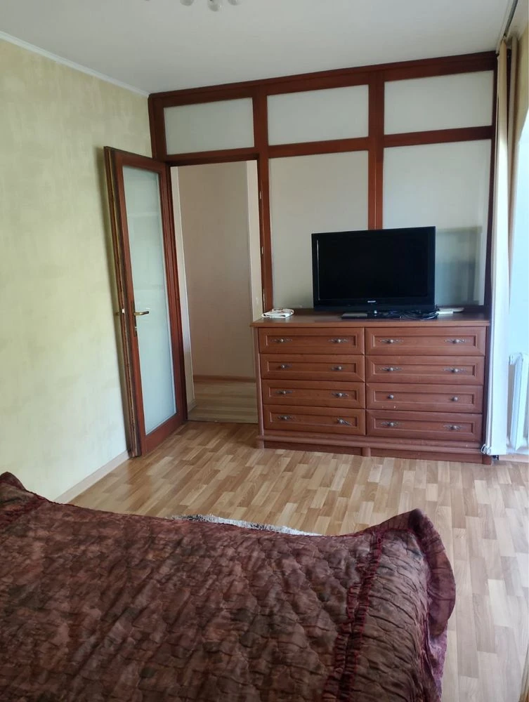 Продам 2 комн первая линия моря