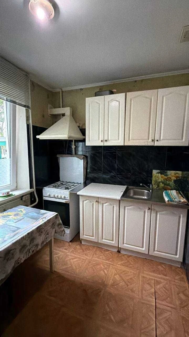 1 к квартира на 1 поверсі поруч з парком Молодіжний