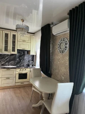 Продам 2 к.кв. в морском квадрате.