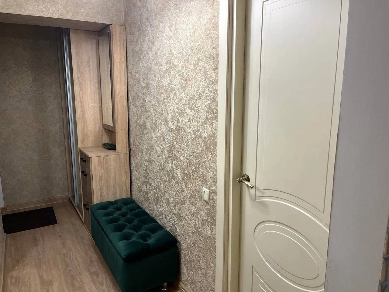 Продам 2 к.кв. в морском квадрате.