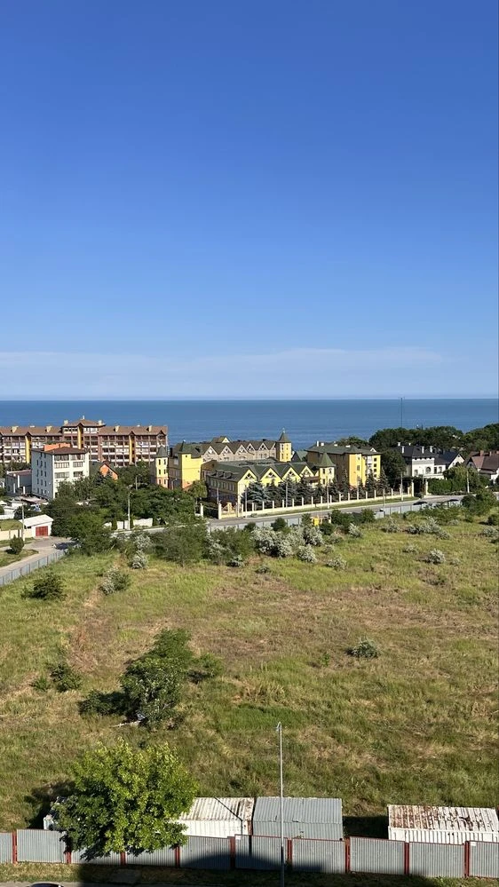 Продам 2 к квартиру з прямим видом на море. Вкл. Паркова