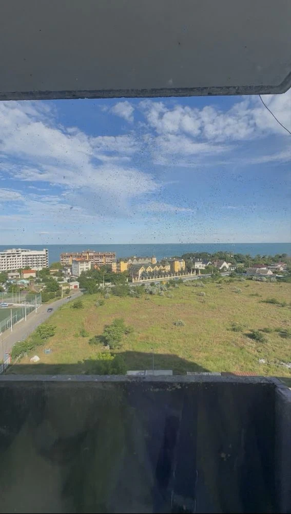 Продам 2 к квартиру з прямим видом на море. Вкл. Паркова