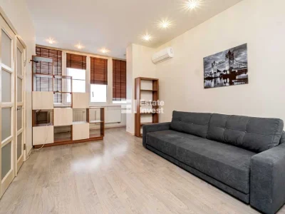 Apartment. Kharkiv, Nauky Ave. (Lenina)