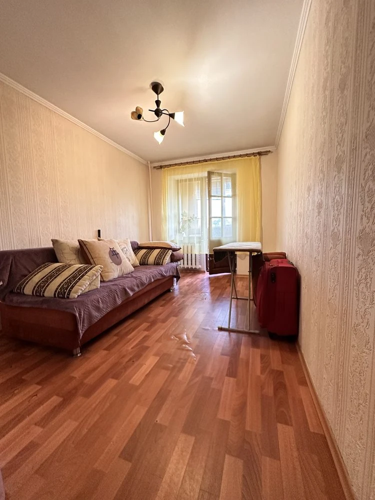 Продам 3 к квартиру в цертрі міста