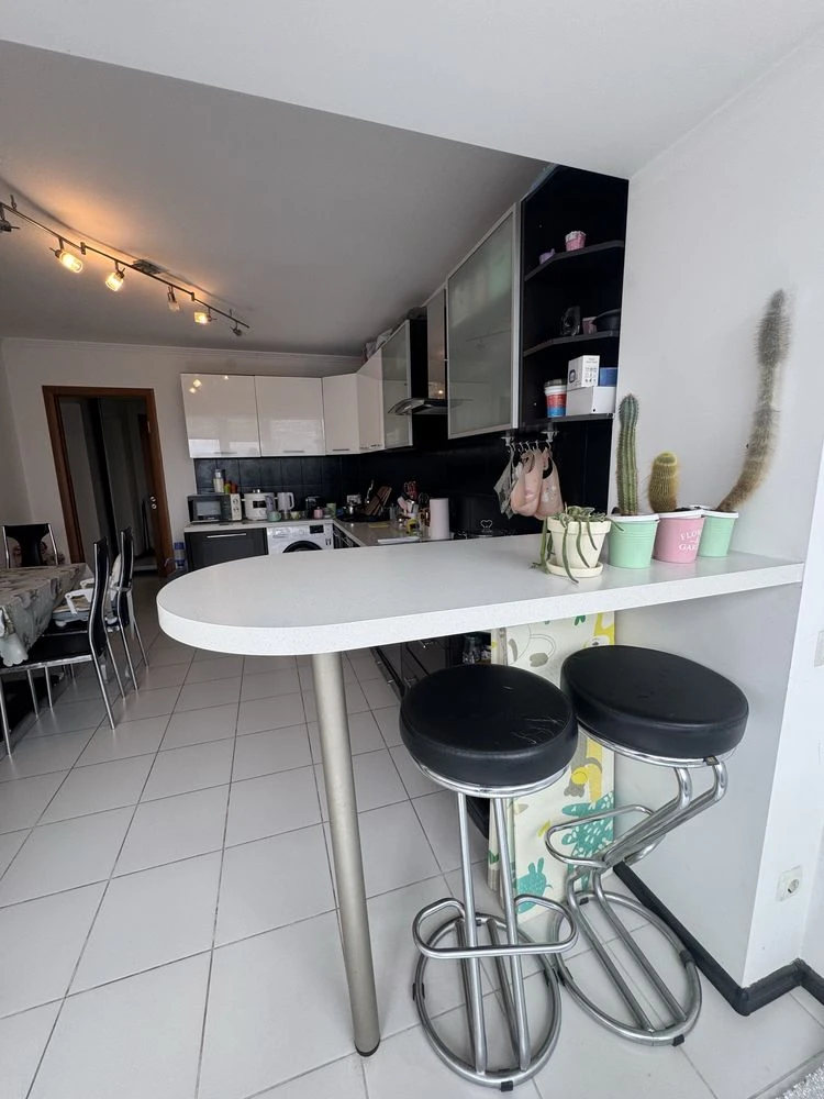 В продажі 2-кімнатна квартира в районі 33 м²