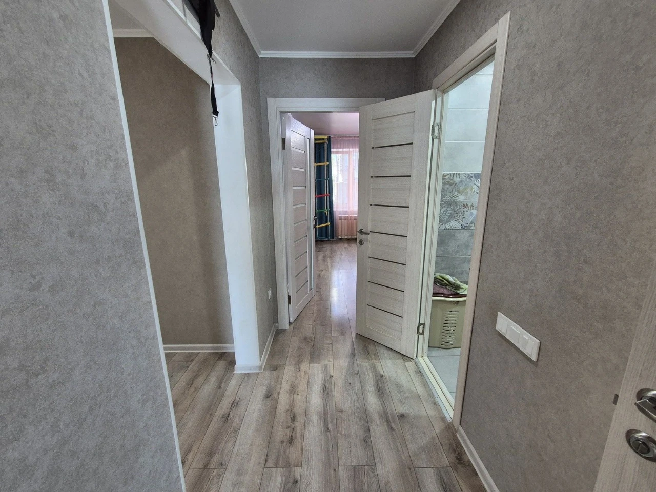 3к.квартира с хорошим ремонтом г.Черноморск