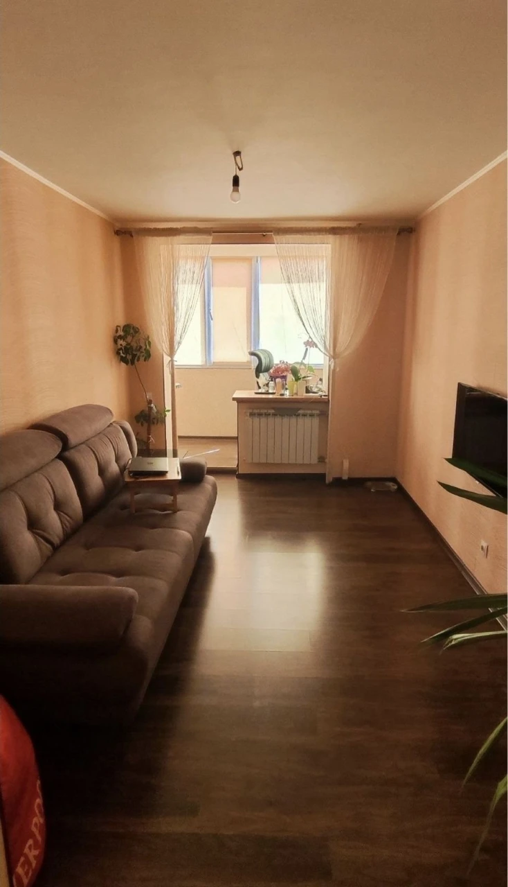 Продам 2к.квартиру Черноморск