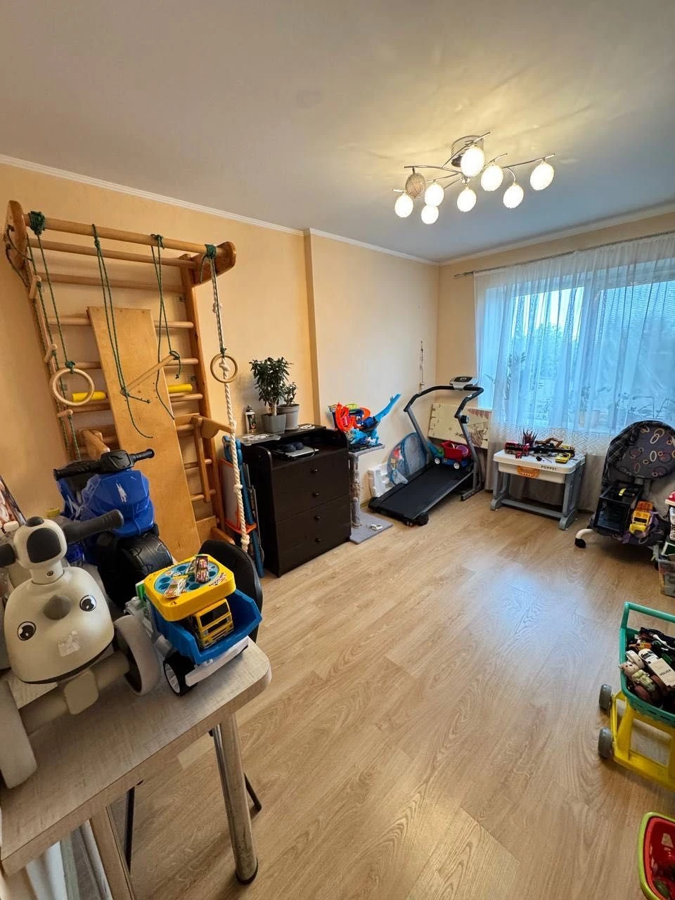 Продам 3к квартиру с ремонтом