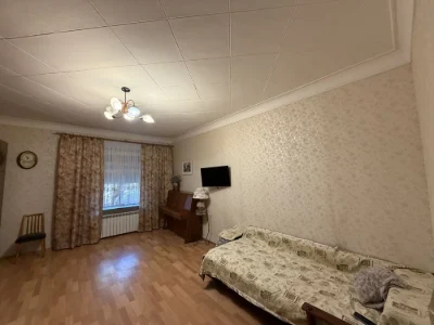 Продам 3-кімнатну квартиру в будинку «сталінка»