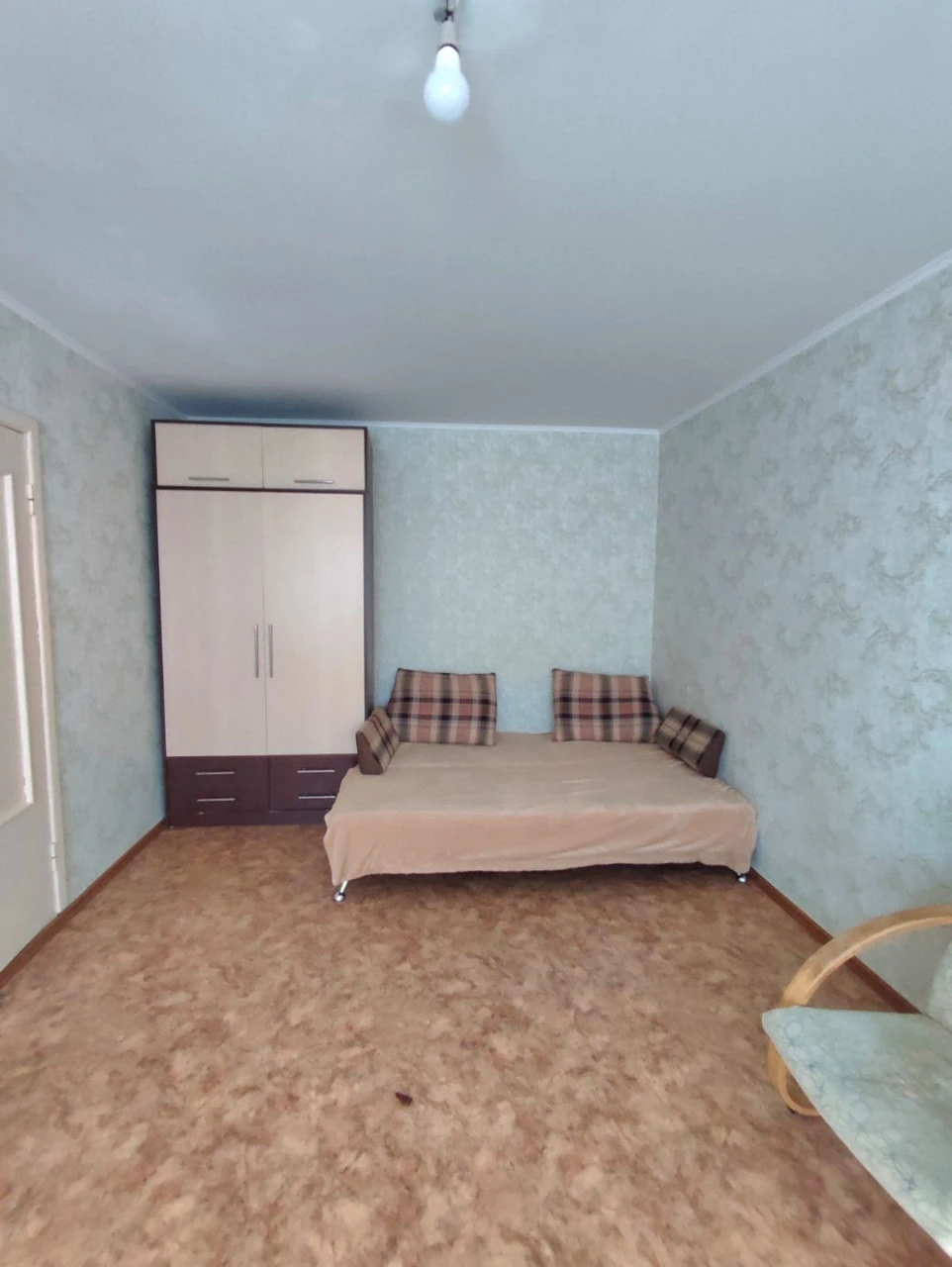 Продається 1-кімнатна квартира в спальному районі, місто Чорноморськ