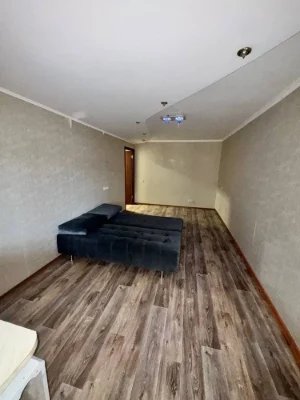 Двухкомнатная квартира, Парковая улица