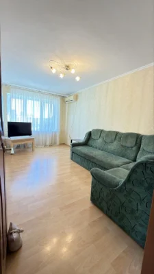Квадрат моря , 2 ка меблі та техніка лишаються !