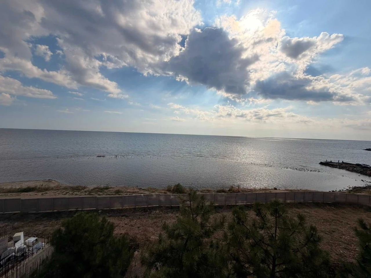 В продаже 1 комнатная квартира с панорамным видом моря из вс