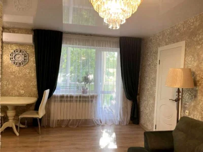Квартира. Чорноморськ, Хантадзе вул.