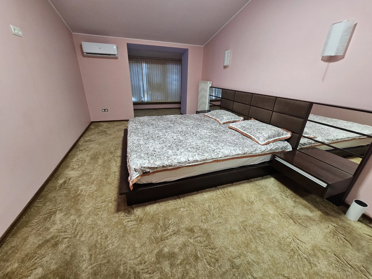 Продам 4-комнатная квартиру в городе Черноморск