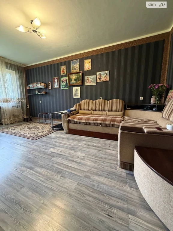Продается квартира в Ильичевске