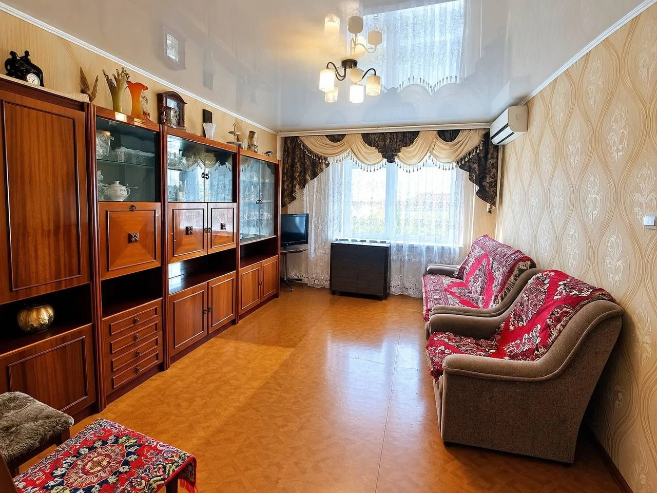 Суперцена! Продажа 3-комнатной квартиры в г. Черноморске!