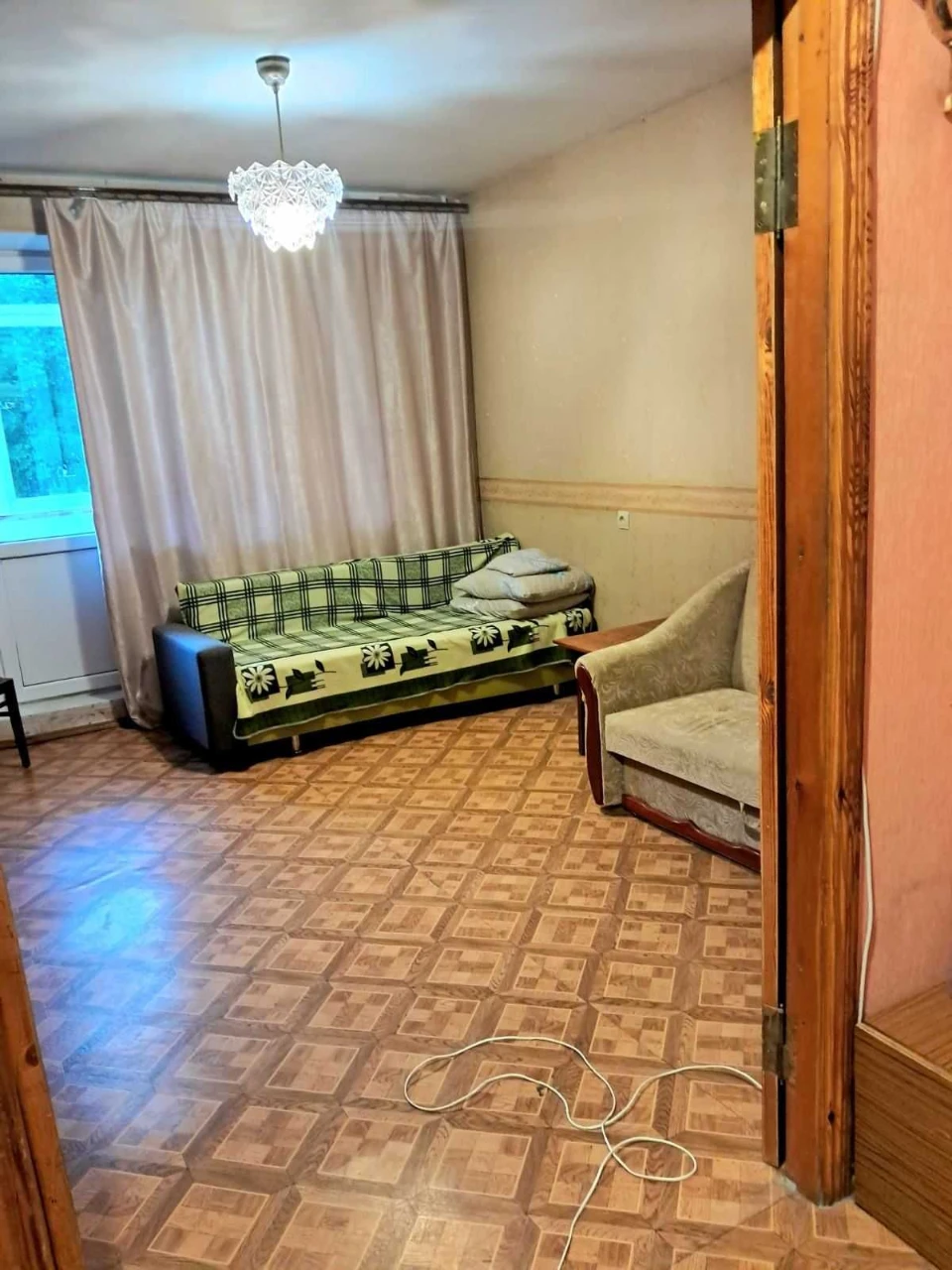 Продам 3х.ком в топ районе, низкий этаж