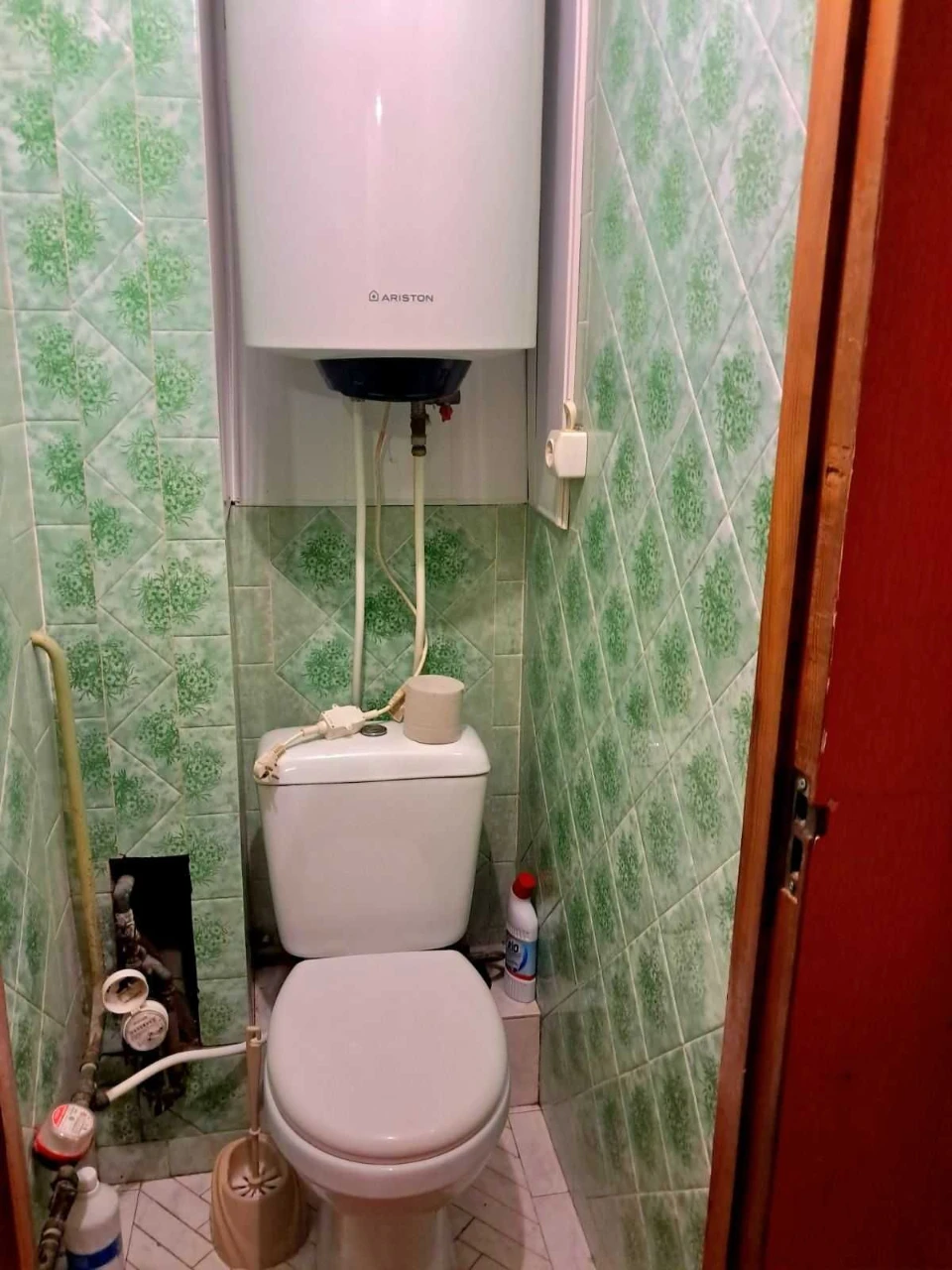 Продам 3х.ком в топ районе, низкий этаж
