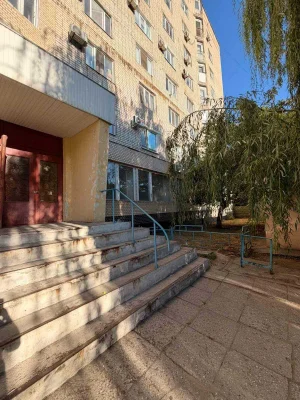 Продам коммунальную квартиру(коммуну) на Александрийской