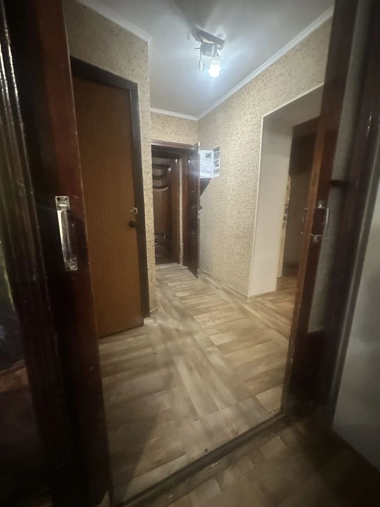 Продается 3-комнатная квартира, море через дорогу
