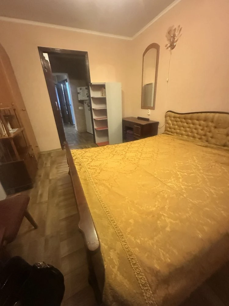 Продается 3-комнатная квартира, море через дорогу