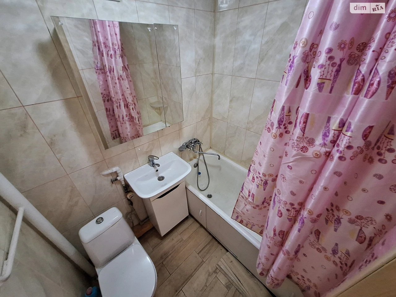 Продається Квартира в Іллічівську