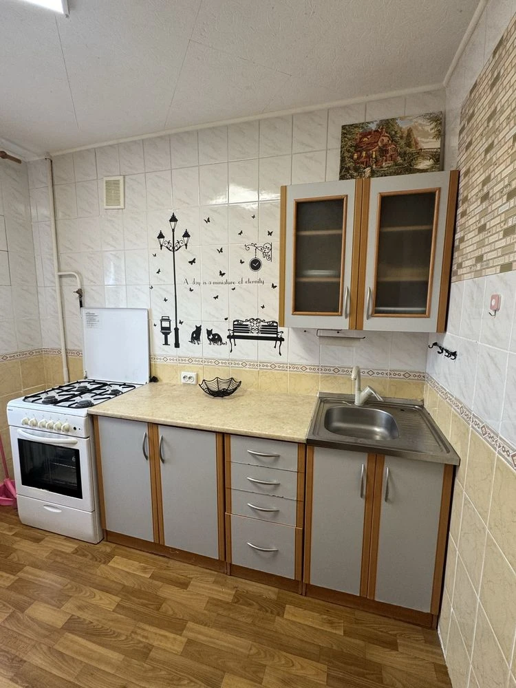 Продаж 2-кімнатній квартири, проспект Миру 39, район Комфі, Б