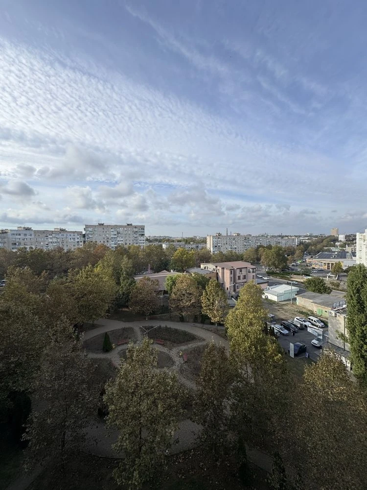 Продаж 2-кімнатній квартири, проспект Миру 39, район Комфі, Б