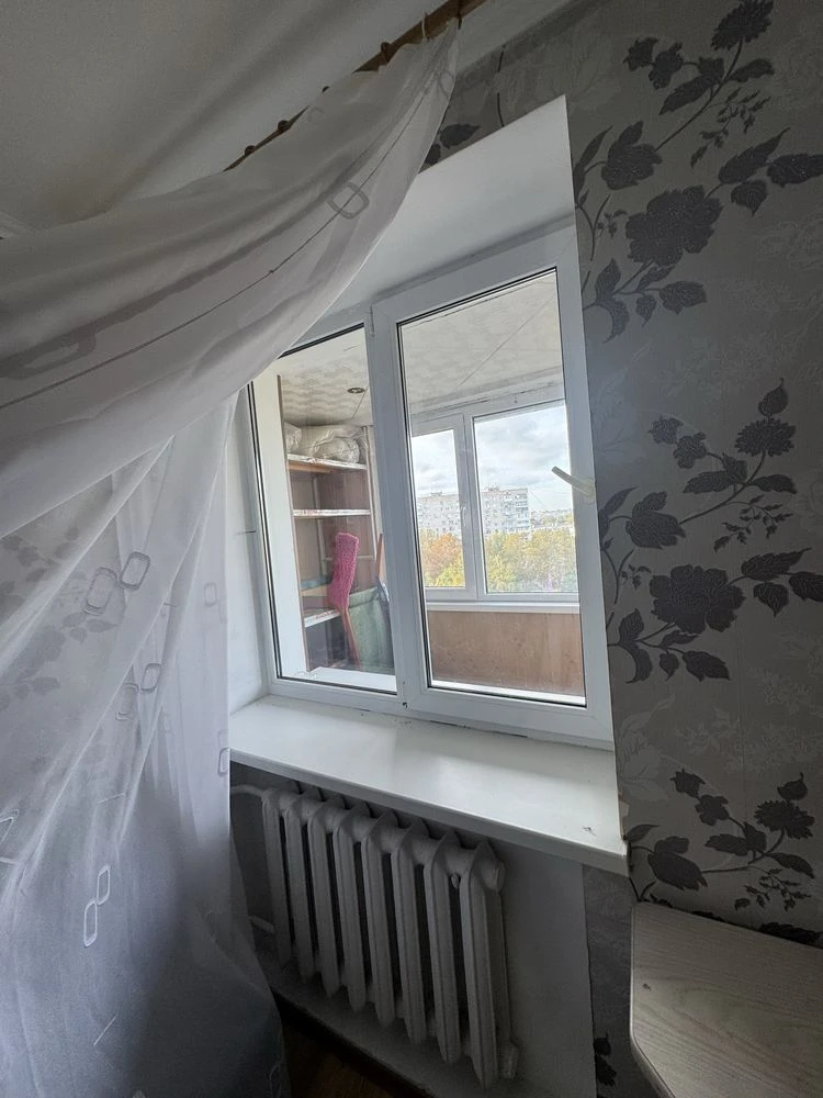 Продаж 2-кімнатній квартири, проспект Миру 39, район Комфі, Б