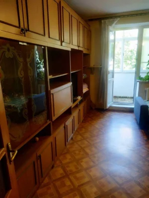 Продаж 3-кімнатної квартири в районі великої Таврії
